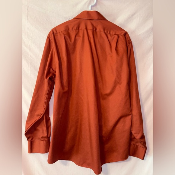 Van Heusen Red Dress Shirt Satin Finish - Picture 5 of 8